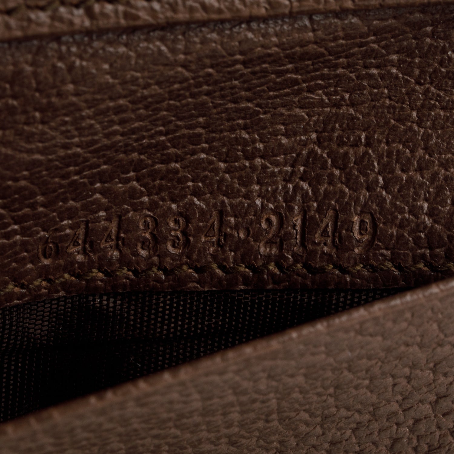 Gucci Brown GG Supreme Textured Calfskin Web Ophidia Card Case w/ Box