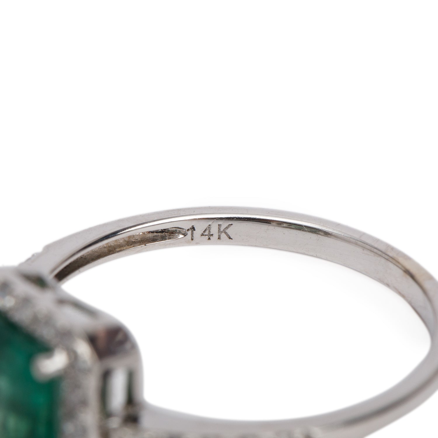 Effy 14k White Gold Emerald & Diamond Ring, Size 7 w/ Box