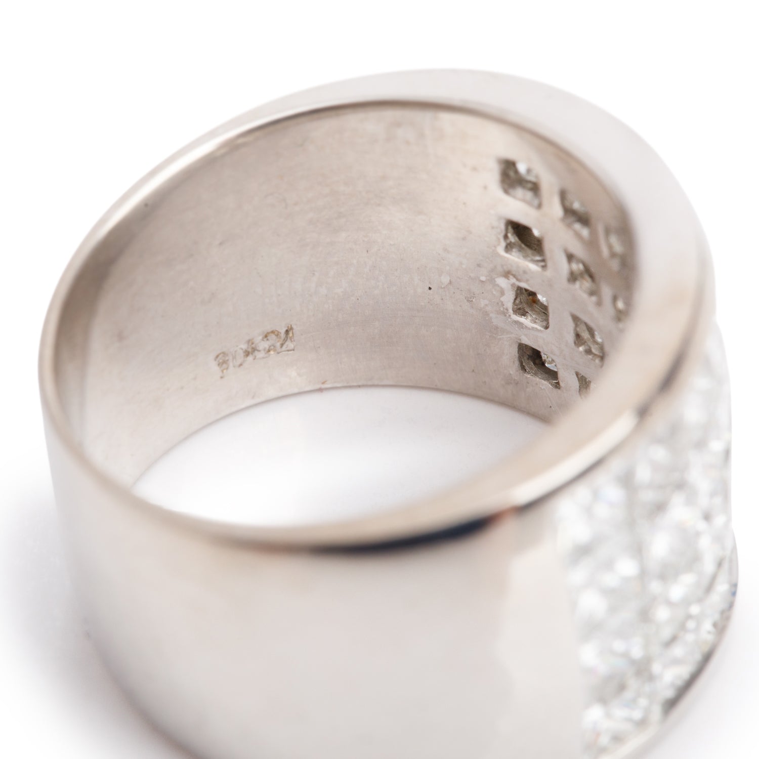 18k White Gold Four Row Diamond Band Ring, Size 7