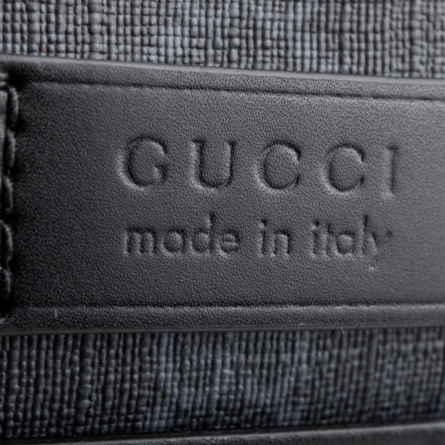 Gucci Black GG Supreme Small Messenger Bag w/ Box