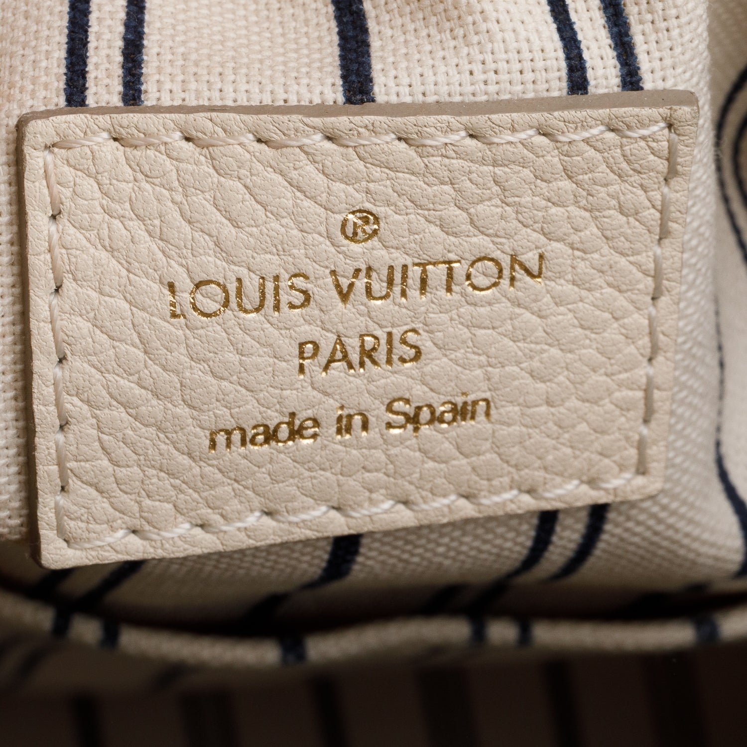 Louis Vuitton Cream Monogram Empreinte Artsy MM