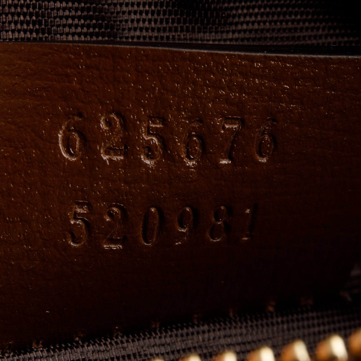 Gucci GG Supreme Monogram Glazed Textured Calfskin Retro Interlocking G Box Shoulder Bag w/ Strap