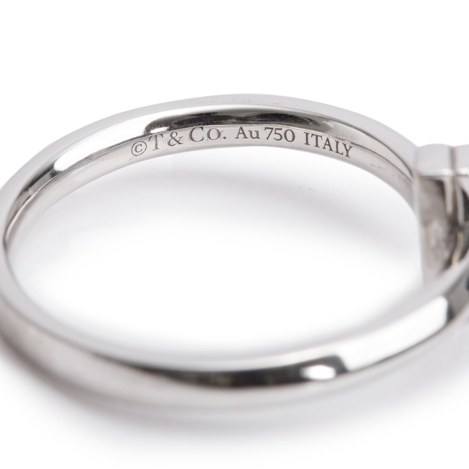 Tiffany & Co. 18k White Gold T1 Ring, Size 6
