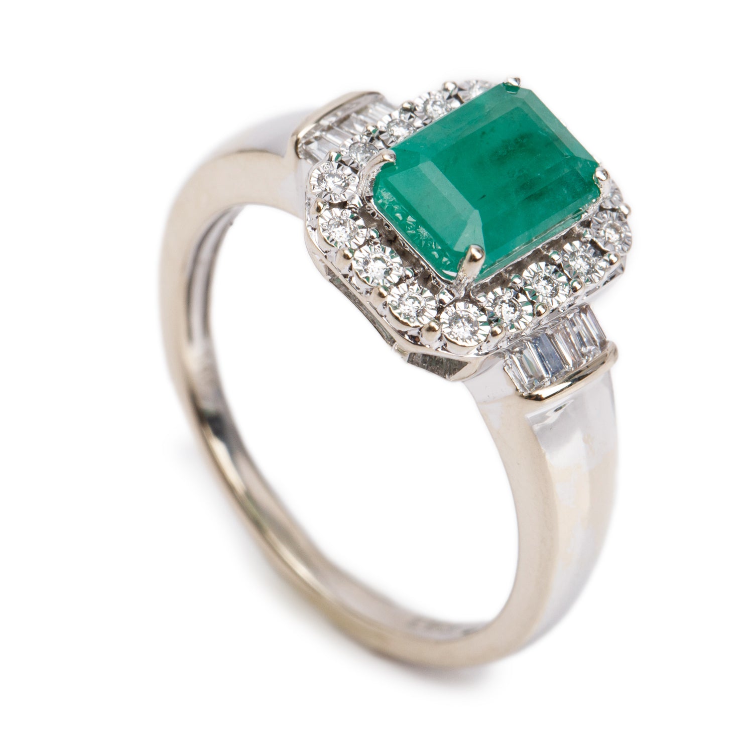 Effy 14k White Gold Emerald & Diamond Ring, Size 9 w/ Box