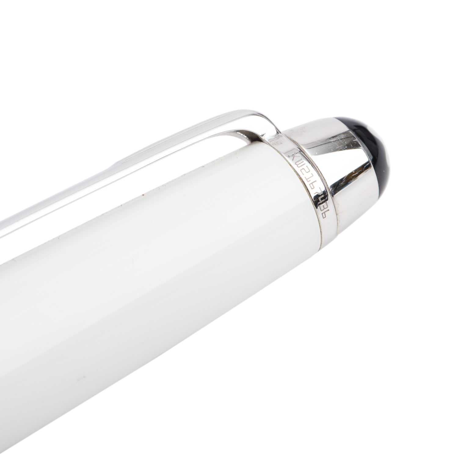 Montblanc Platinum-Coated White Resin Meisterstuck Legrand Fountain Pen