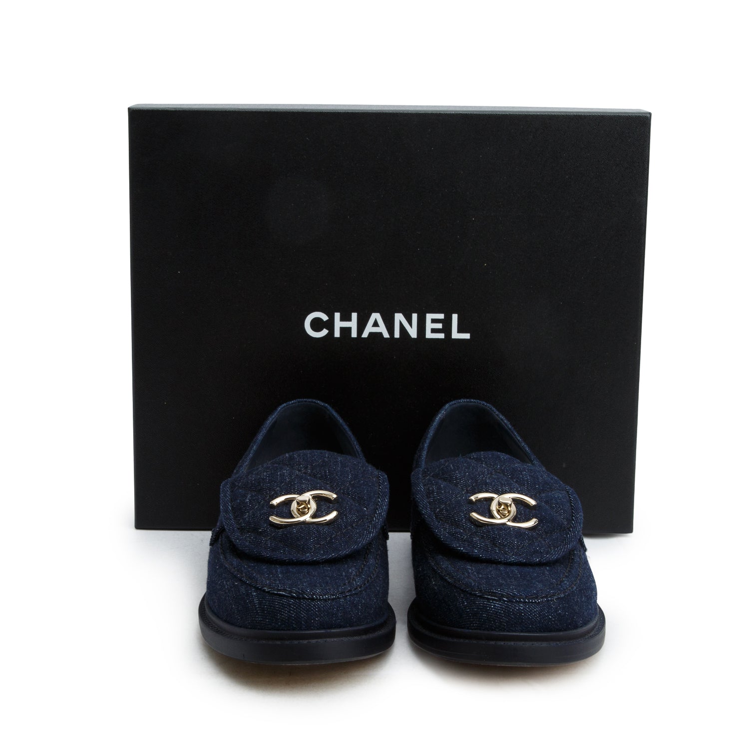 Chanel 2026 Blue Denim CC Turnlock Loafers, Women's Size 41 w/ Box & Receipt
