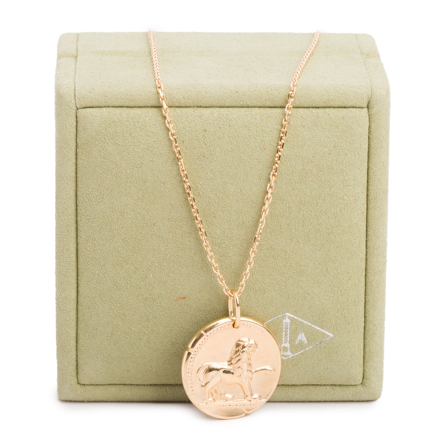 Van Cleef & Arpels 2025 18k Yellow Gold Zodiaque Medal Leo Pendant Necklace w/ Box & Receipt