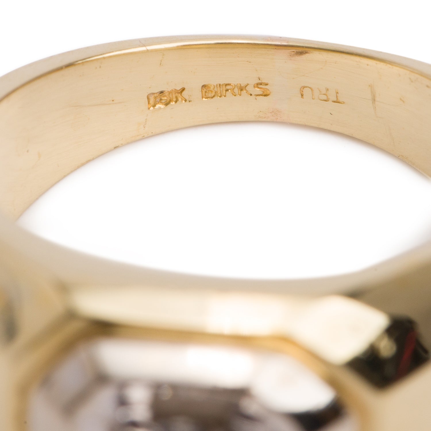 Birks 18k Yellow and White Gold 0.44 ct. Round Cut Diamond Signet Ring, Size 7
