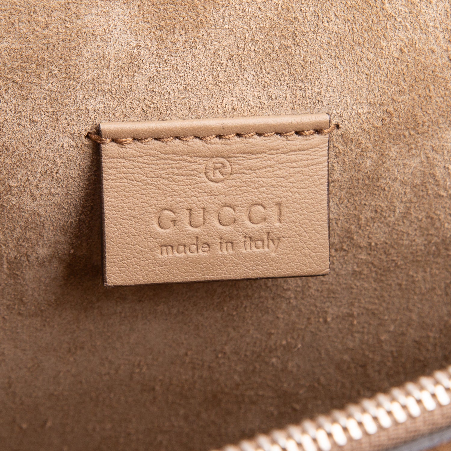 Gucci GG Supreme Monogram Medium Dionysus Shoulder Bag w/ Box