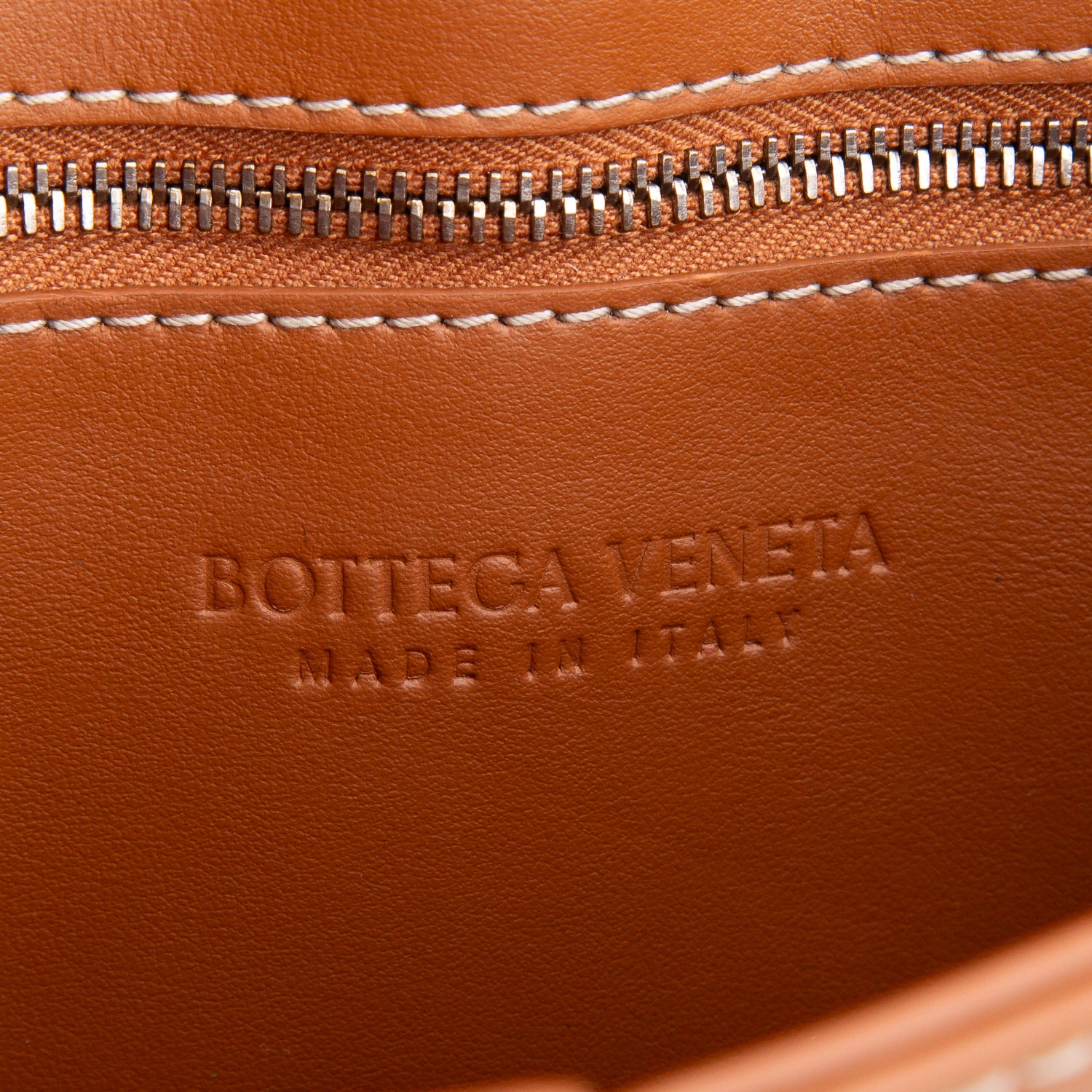 Bottega Veneta Brown Lambskin Maxi Intrecciato Small Cassette Crossbody Bag