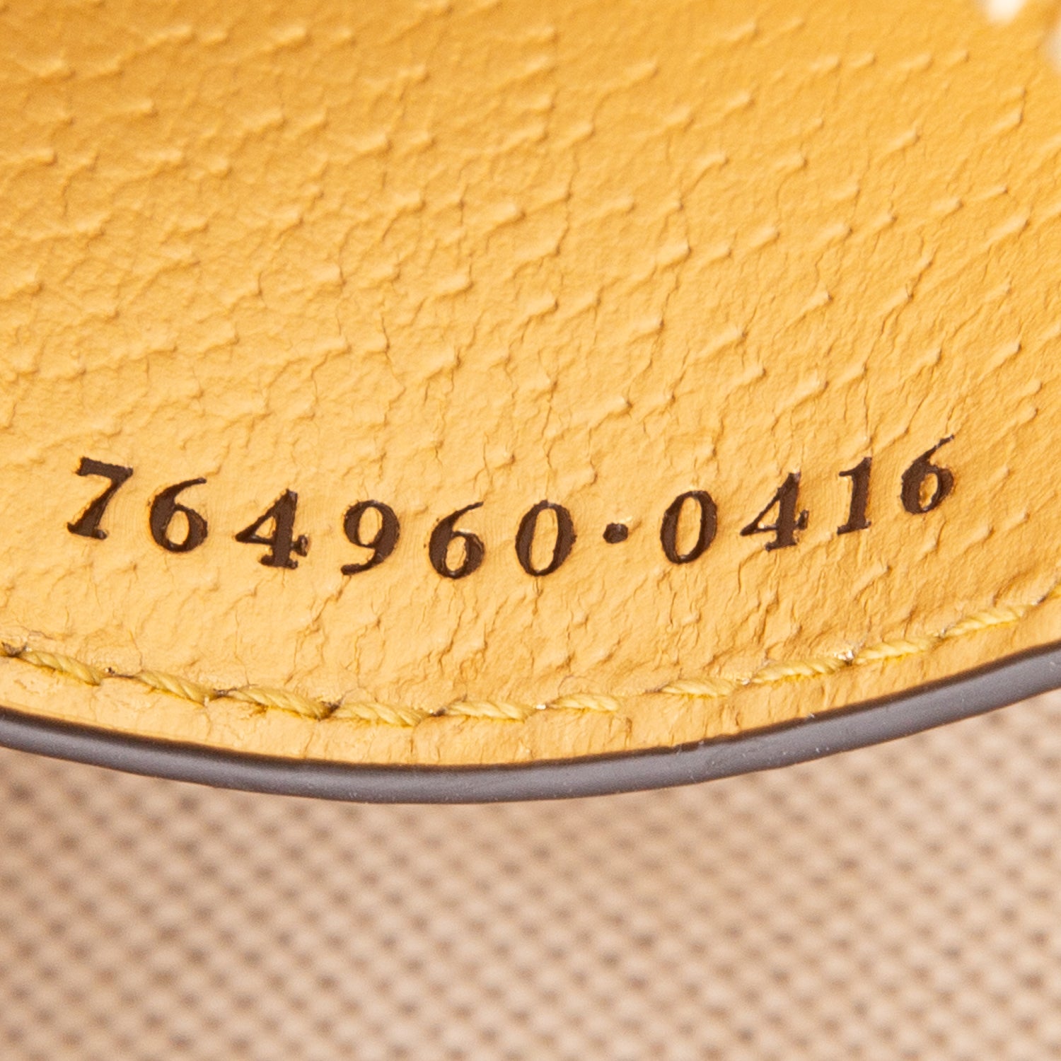 Gucci Beige & Gold GG Supreme Monogram Textured Dollar Calfskin Mini Ophidia Chain Bag w/ Box