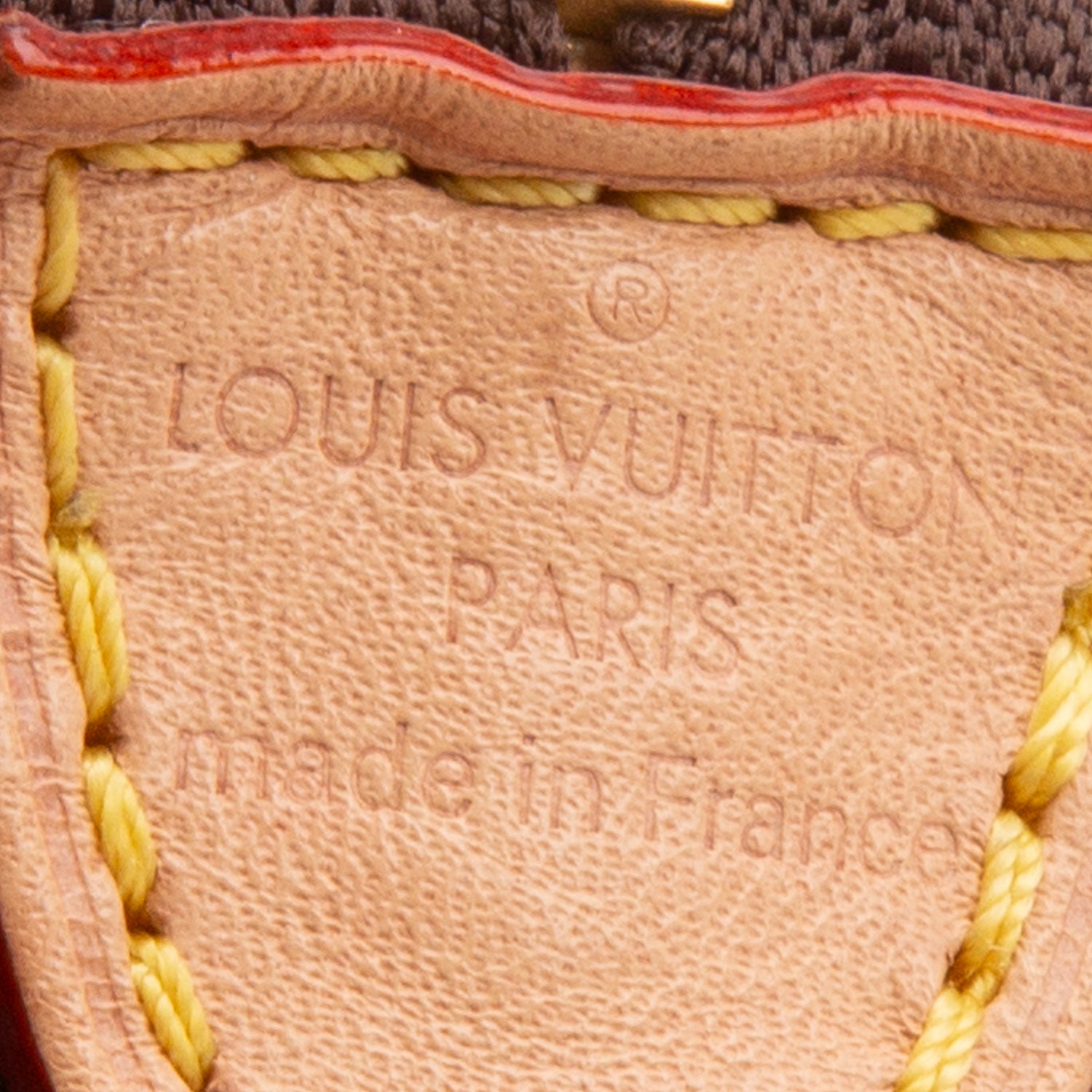 Louis Vuitton Monogram Pochette Accessoires w/ Box & Straps
