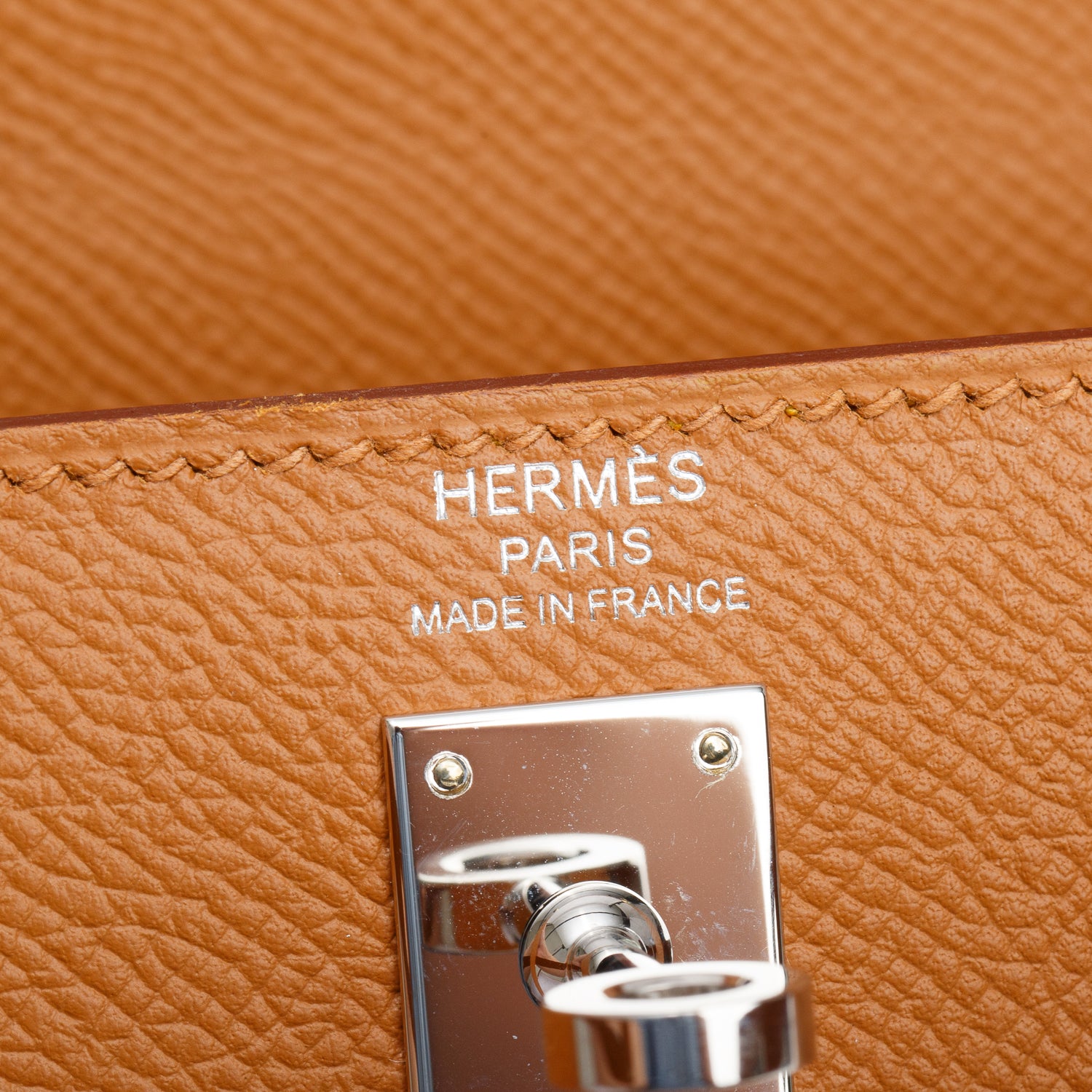 Hermes 2021 Gold Veau Epsom Kelly II Sellier 25 w/ Box, Receipt & Strap