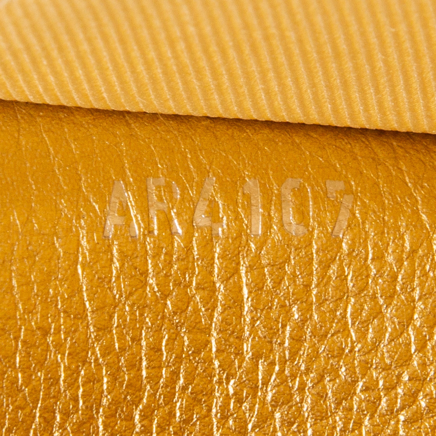 Louis Vuitton Metallic Gold Taurillon Leather LockMe II BB Chain Bag w/ Strap