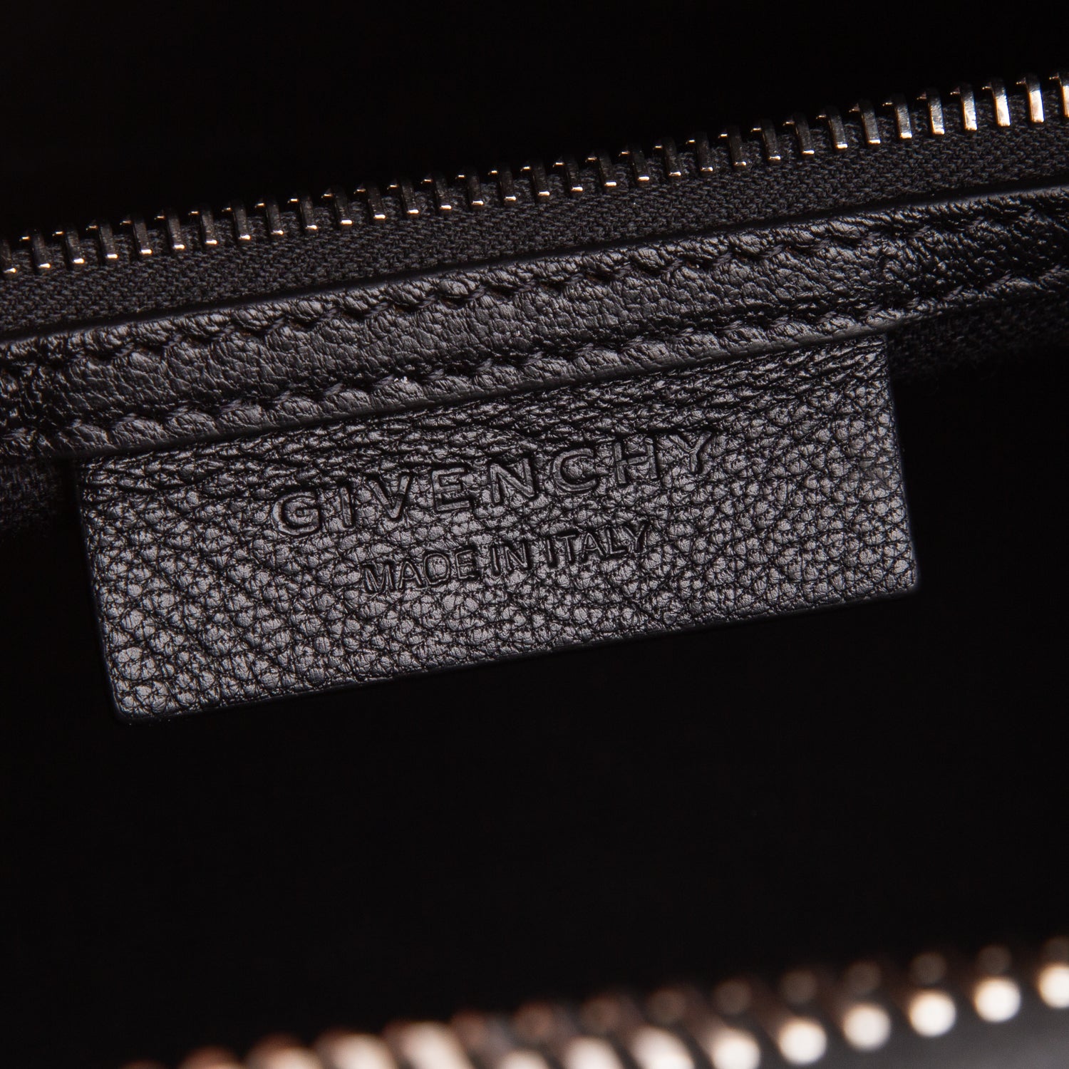 Givenchy 2022 Black Sugar Goatskin Leather Small Antigona w/ Strap