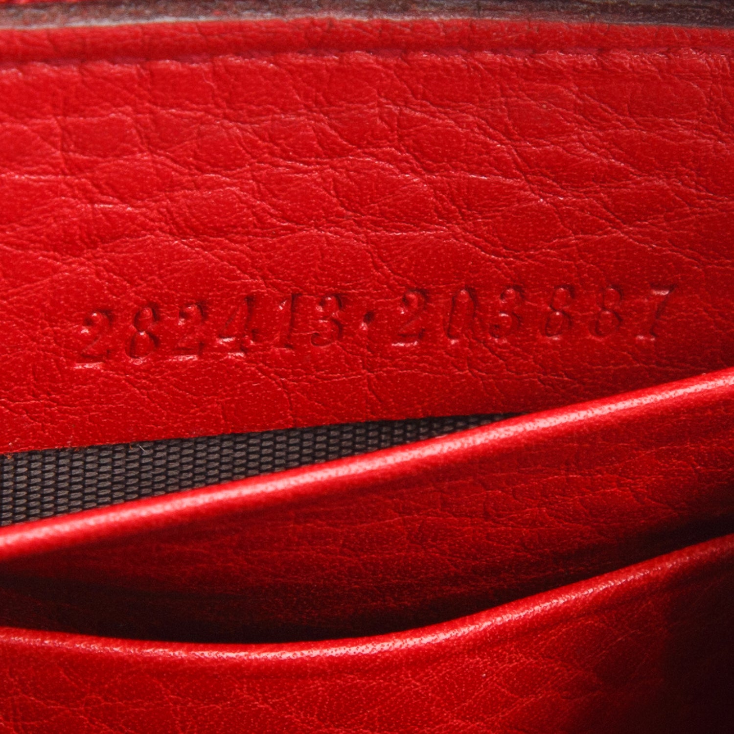 Gucci Red Pebbled Calfskin Soho Zip Around Wallet w/ Box