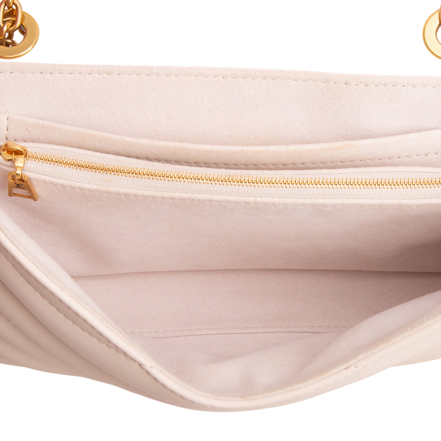 Louis Vuitton Cream Leather New Wave Chain Bag MM NM w/ Box