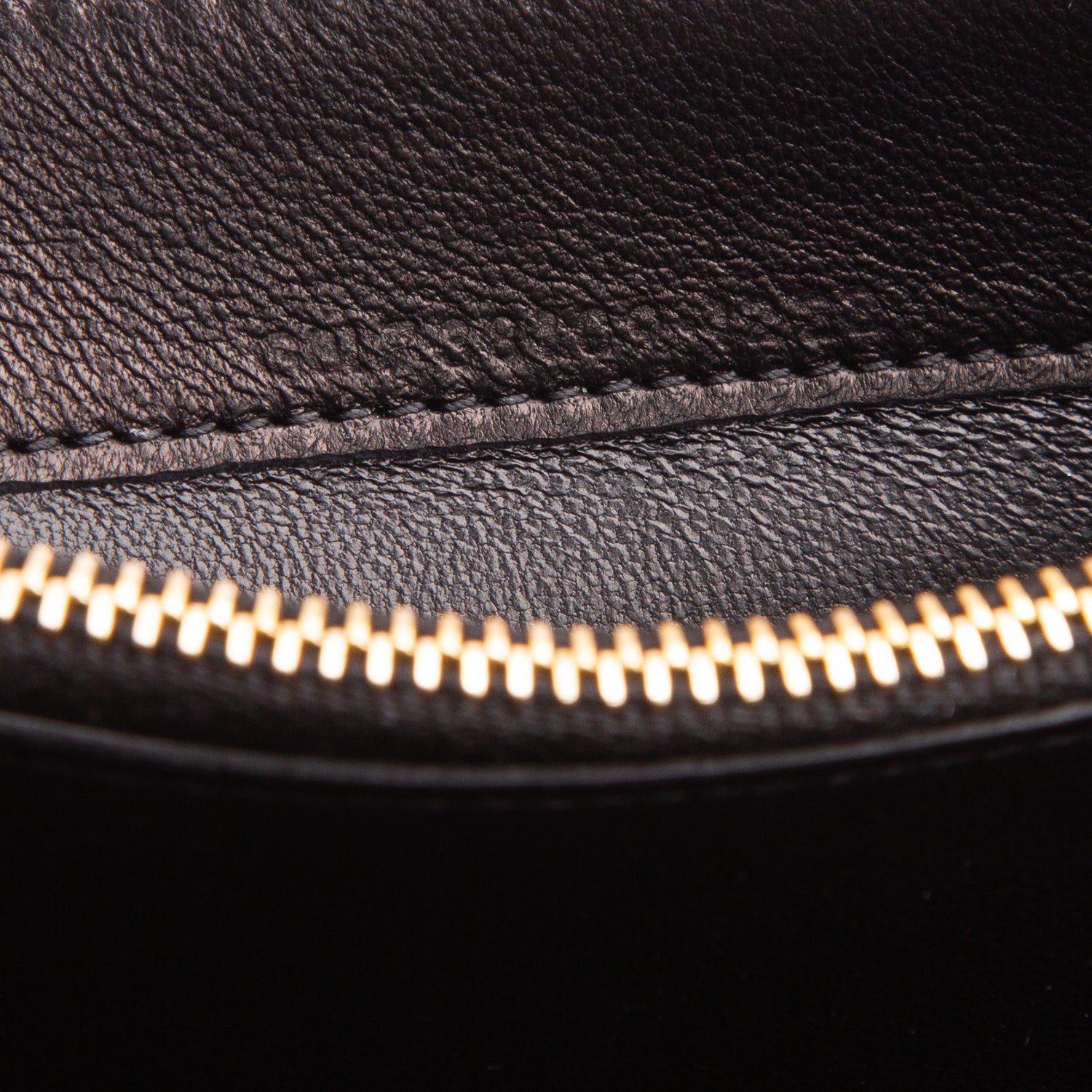 Saint Laurent Black 2022 Lambskin Carre Quilted Le Maillon Wallet on Chain w/ Box