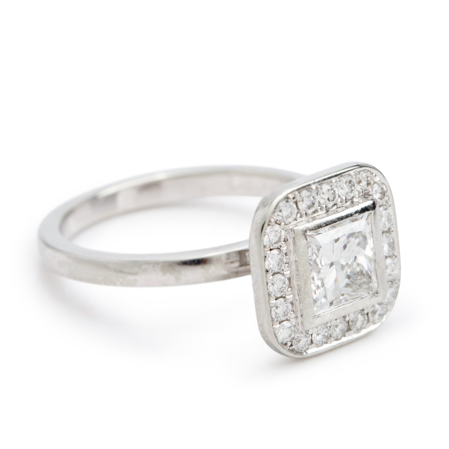 18k White Gold 1.09 ct. Princess Cut Diamond Engagement Ring, Size 5.25