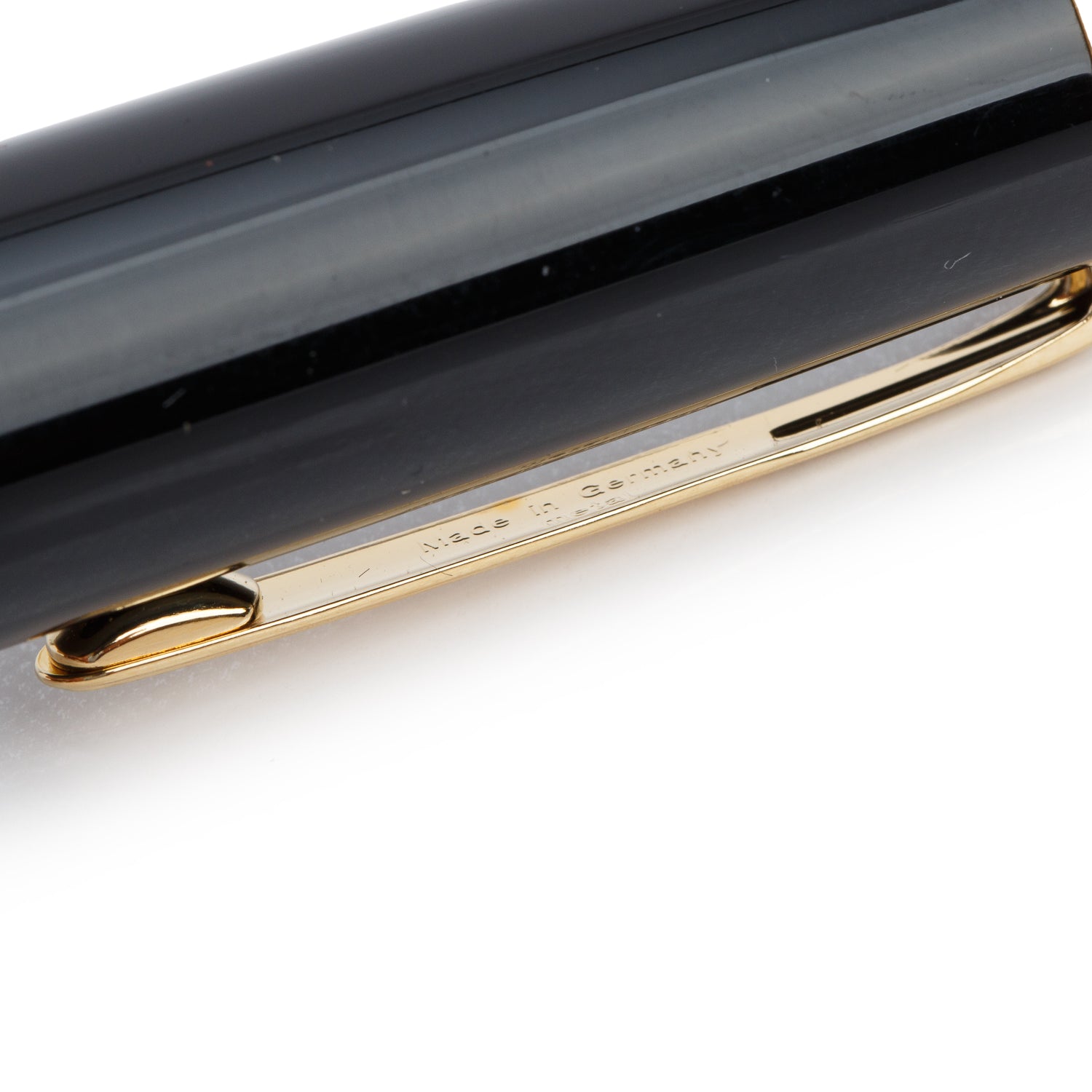 Montblanc Gold Coated Black Resin Meisterstuck 149 Fountain Pen w/ Box