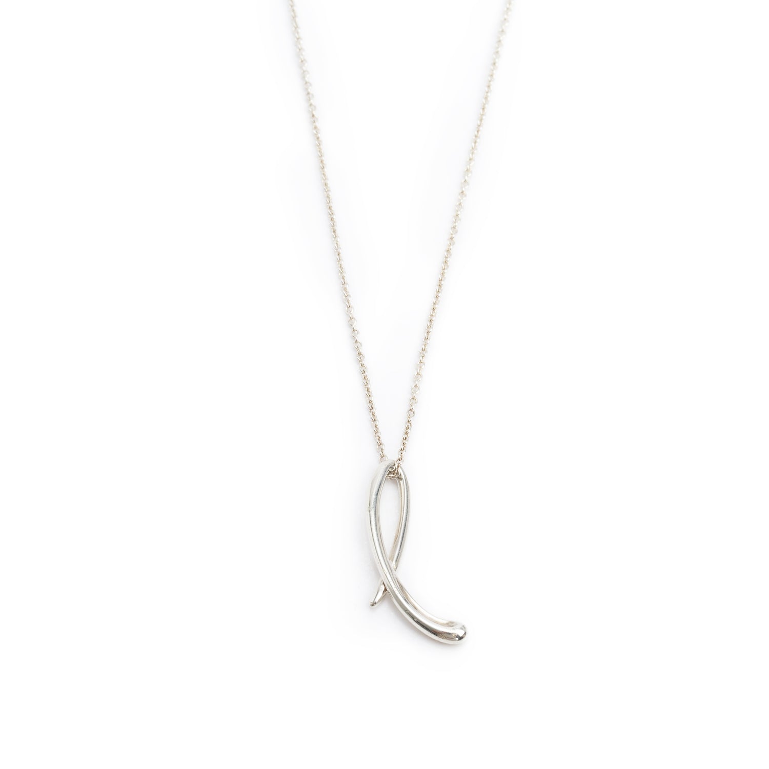 Tiffany & Co. Elsa Peretti Sterling Silver Small Alphabet Letter "L" Pendant Necklace