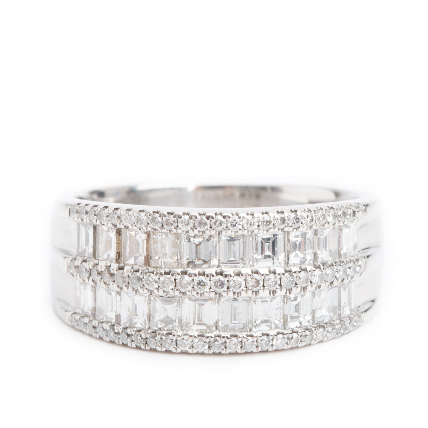 18k White Gold 1.95 tcw. Diamond Band Ring, Size 9
