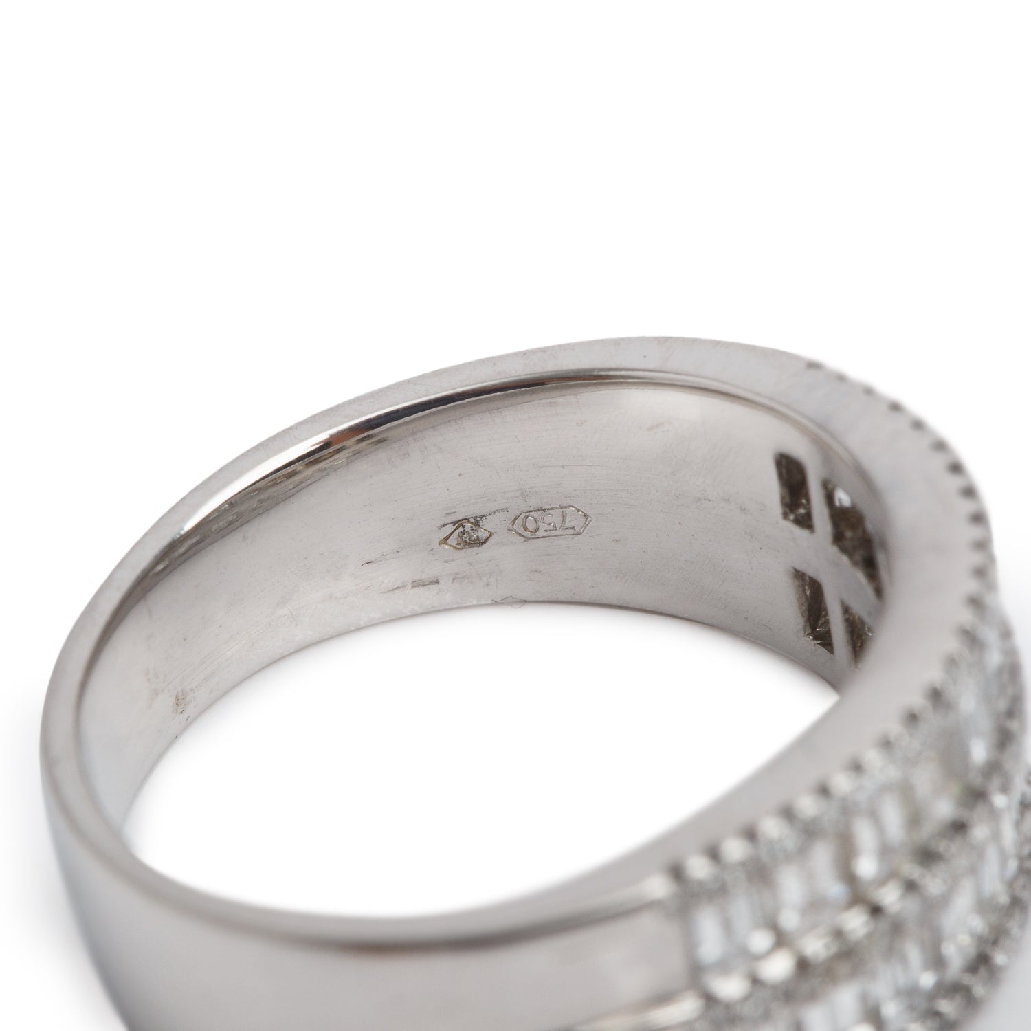 18k White Gold 1.95 tcw. Diamond Band Ring, Size 9
