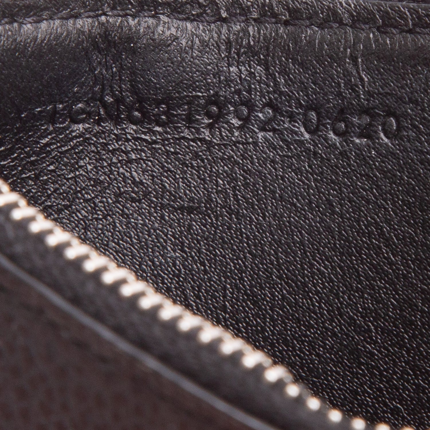 Saint Laurent 2020 Black Grain de Poudre Paris Fragments Zipped Card Case w/ Box