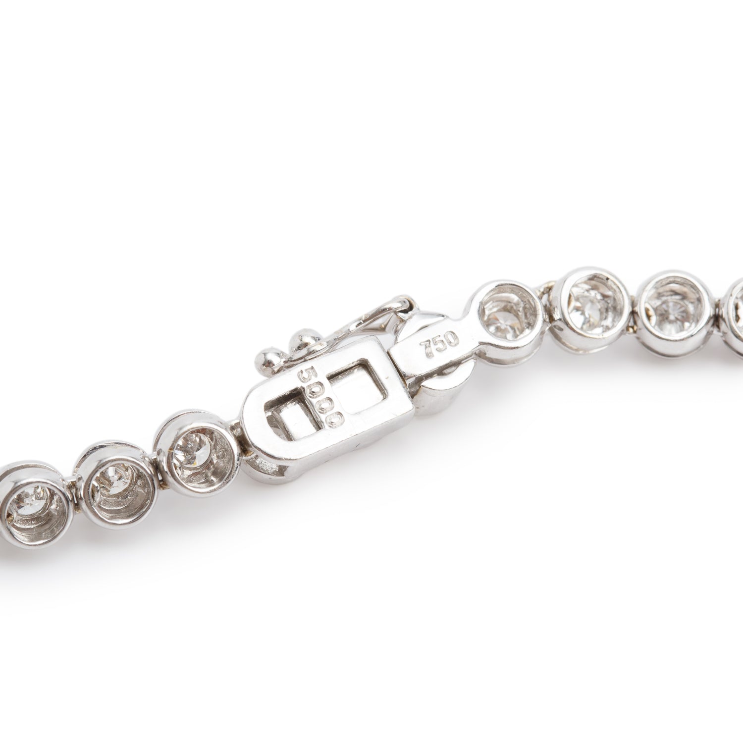 18k White Gold 5.35 tcw. Graduated Diamond Tennis Necklace