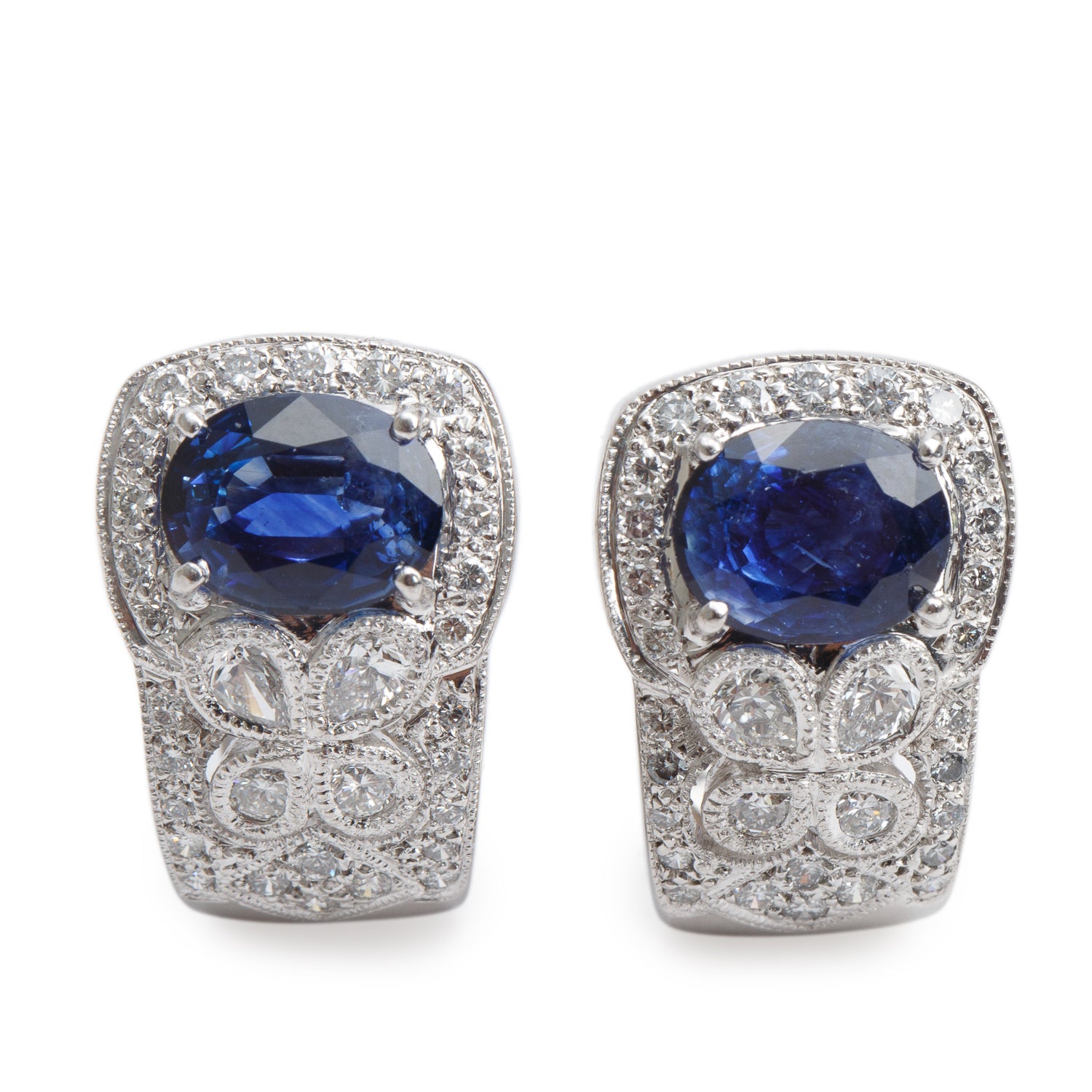 18k White Gold Blue Sapphire & Diamond Huggie Earrings