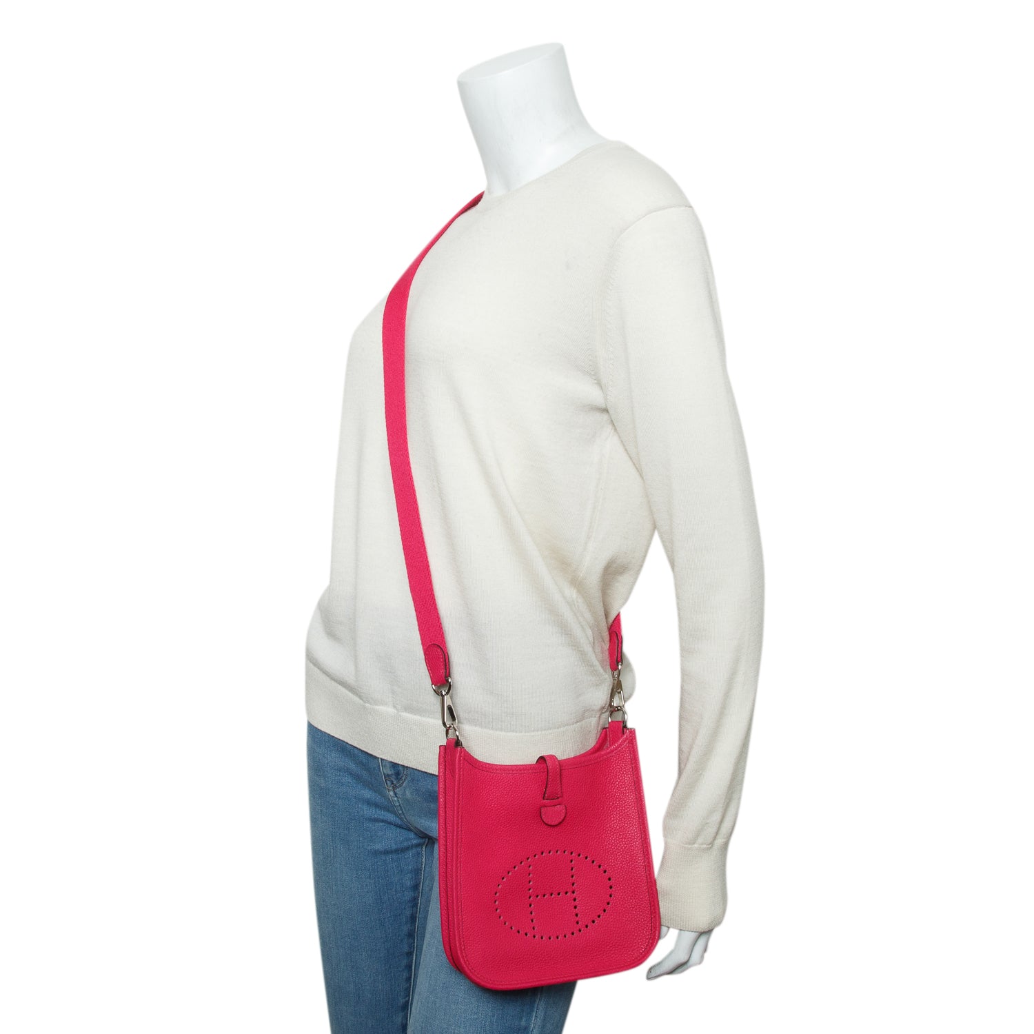 Hermes 2021 Rose Extreme Taurillon Clemence Amazone Evelyne TPM 16