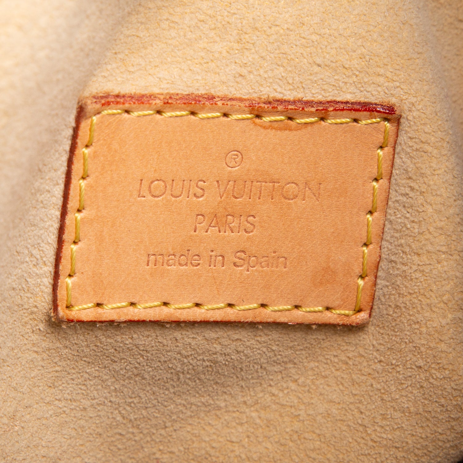 Louis Vuitton Monogram Artsy MM w/ Box