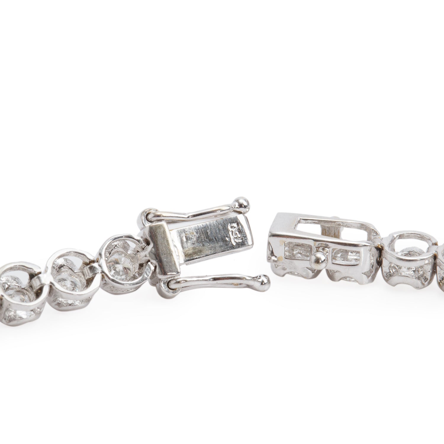 18k White Gold 2.34 tcw. Diamond Tennis Bracelet
