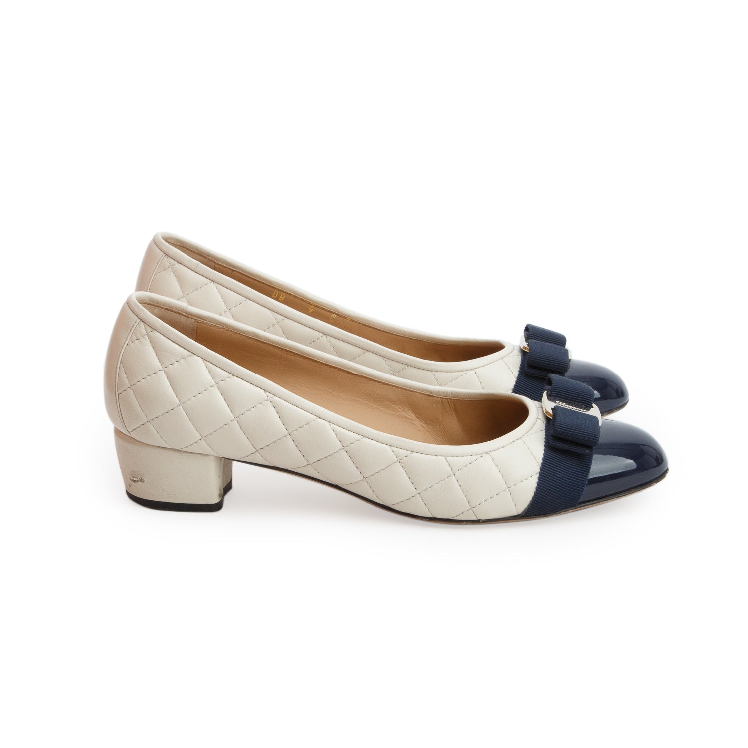 Ferragamo Cream/Navy Lambskin Quilted Vara Pumps, Women's Size 9 w/ Box