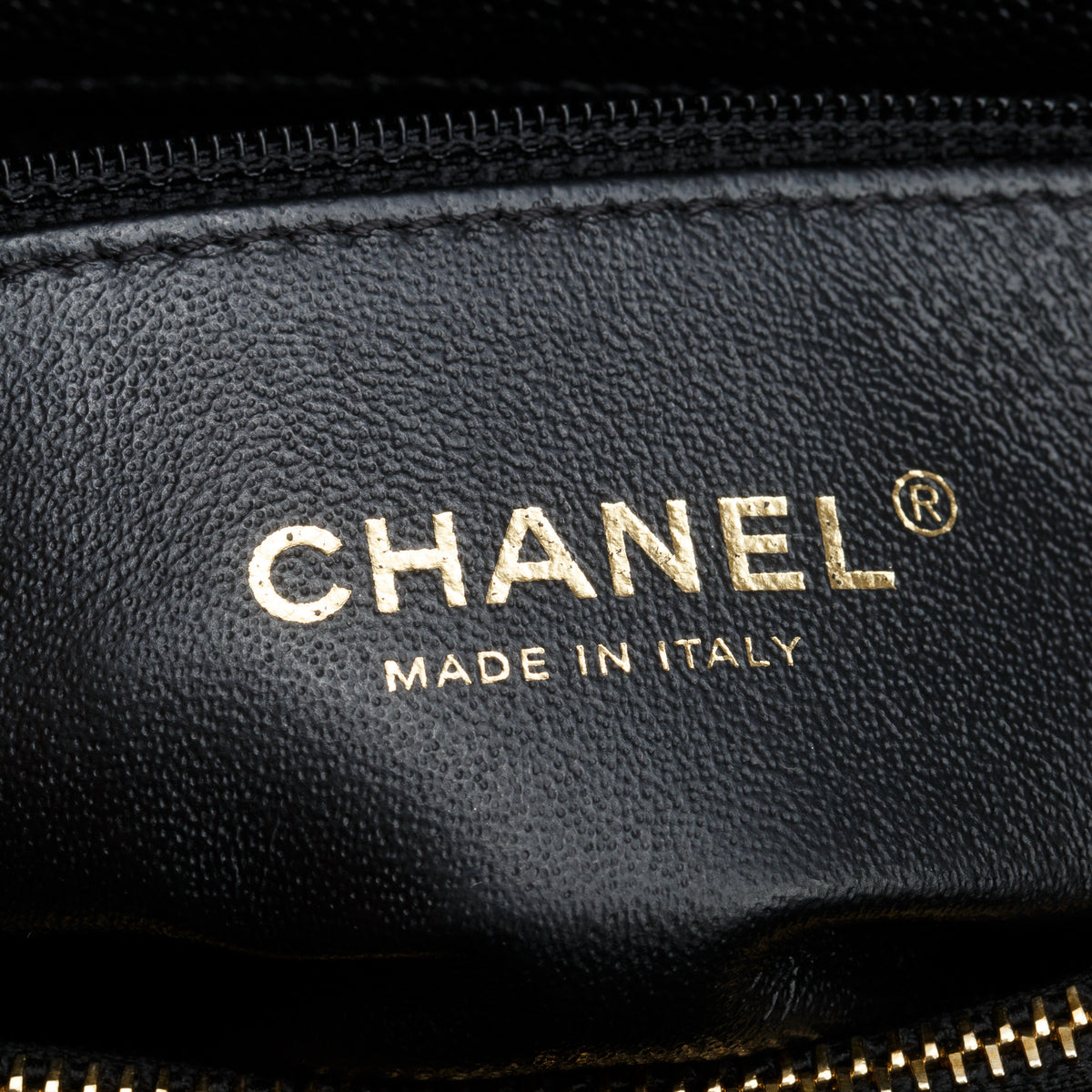Chanel Black Caviar Lizard Quilted Medium Coco Handle Flap w/ Authenticity Card