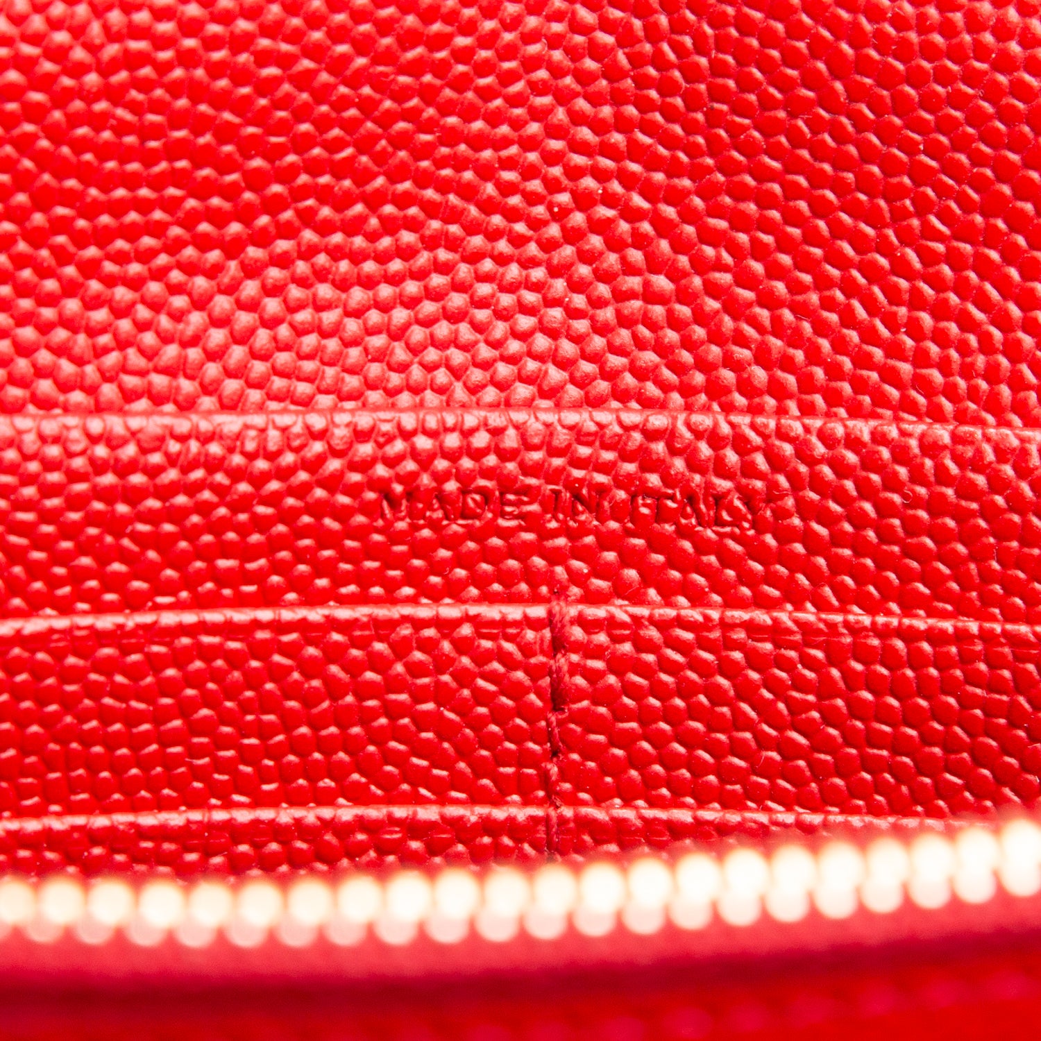 Saint Laurent Red Grain De Poudre Chevron Cassandre Envelope Chain Wallet