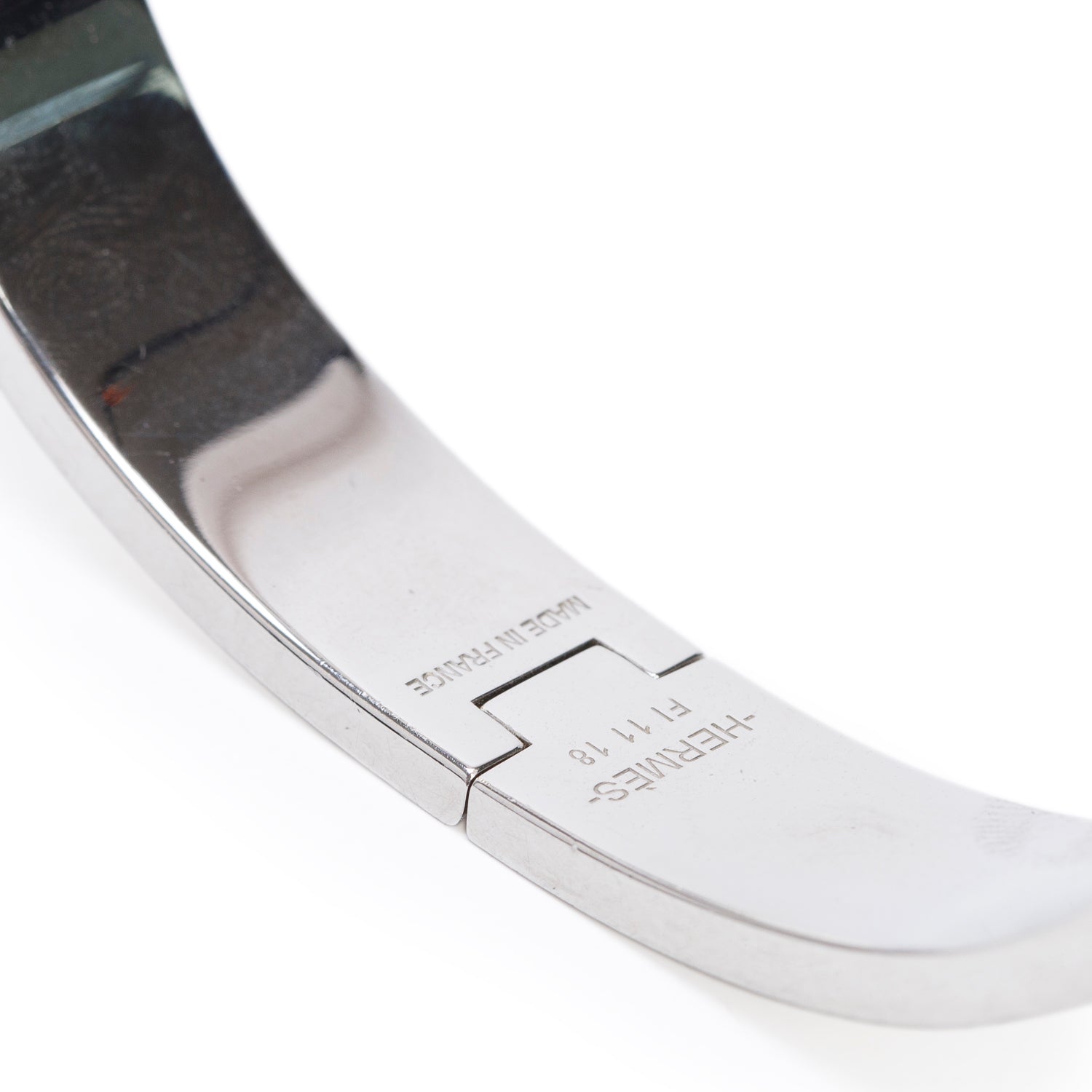 Hermes Palladium Plated Gris Etain Mat Enamel 12 MM Clic HH Bracelet w/ Box