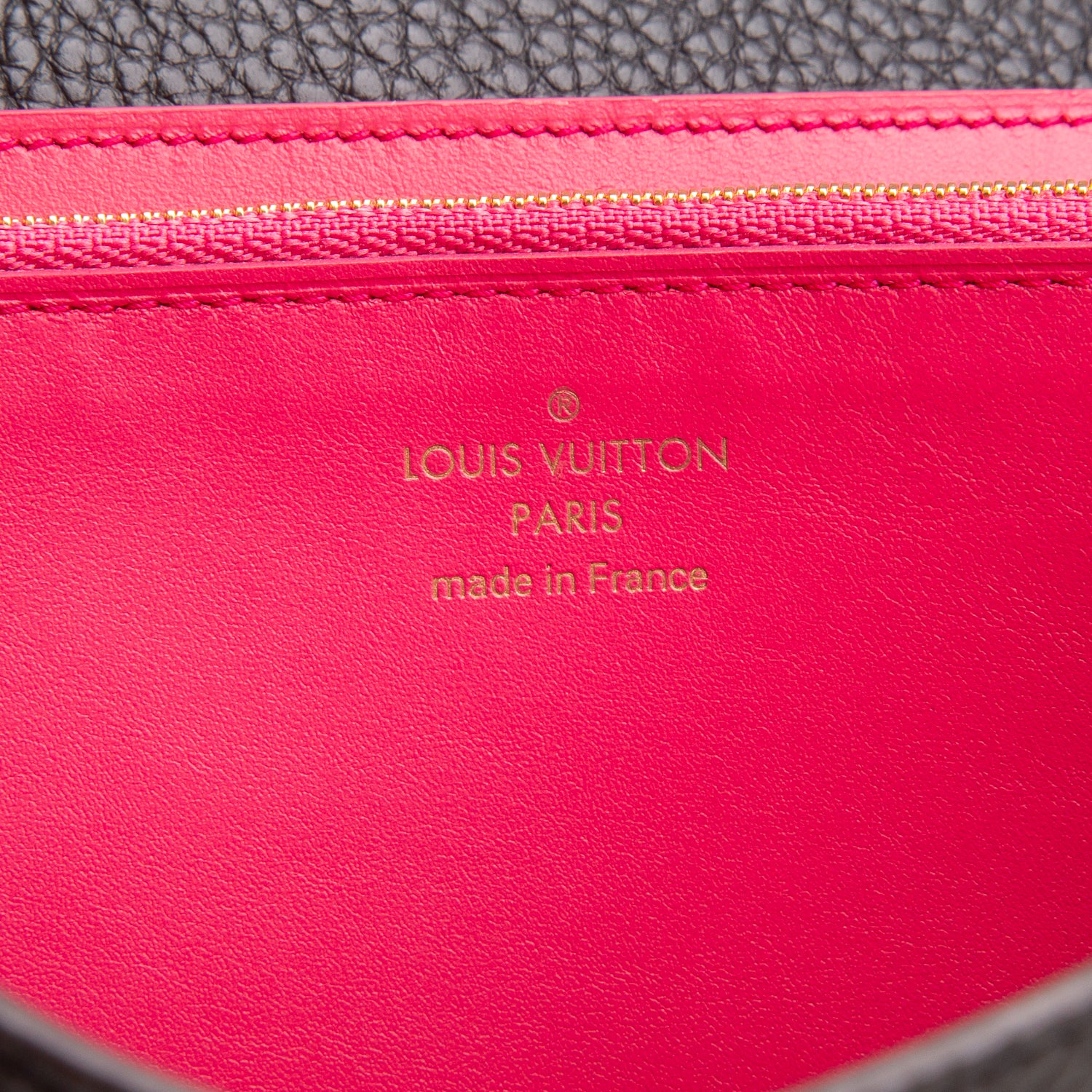 Louis Vuitton Black Taurillon Capucines Wallet w/ Box