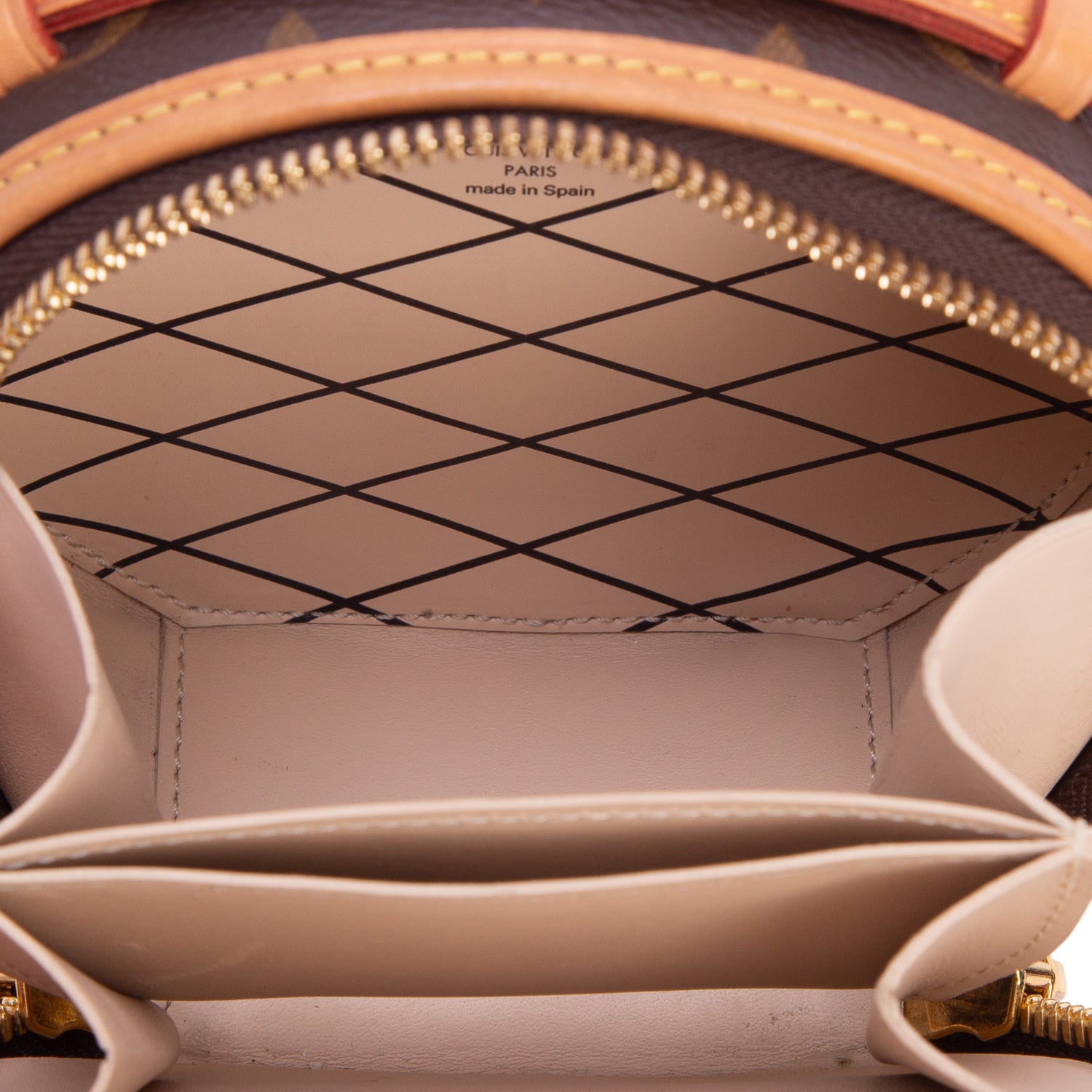 Louis Vuitton Monogram Mini Boite Chapeau w/ Strap
