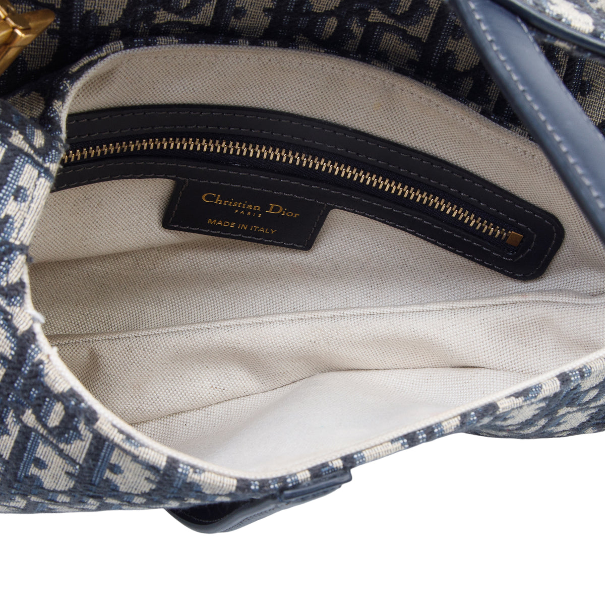 Christian Dior 2022 Oblique Medium Saddle Bag