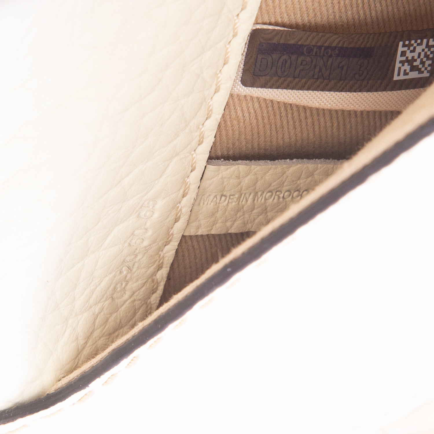 Chloe 2020 White Raffia Grain Calfskin Medium Marcie Basket Bag w/ Authenticity Card