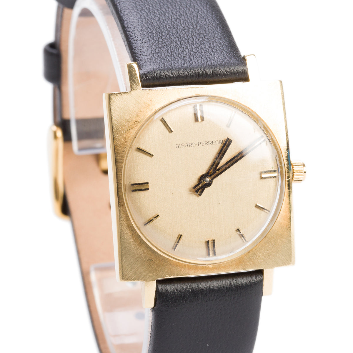 Girard Perregaux Vintage 18k Yellow Gold 28 MM Square Manual Watch Gold Dial
