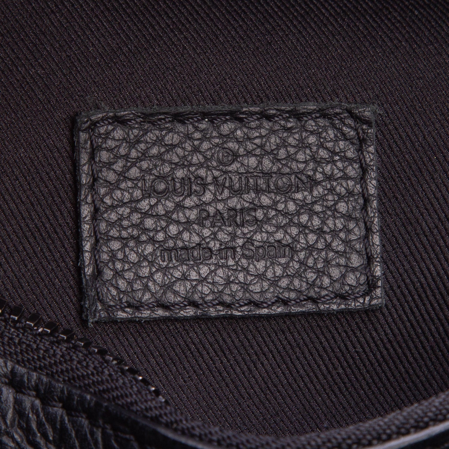 Louis Vuitton Black Calfskin Monogram Shadow Discovery Bumbag PM w/ Box