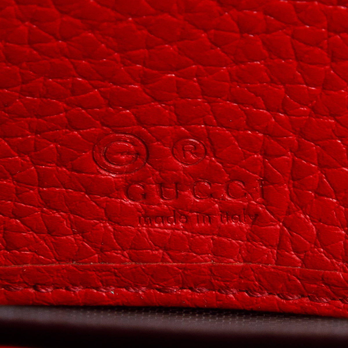 Gucci Red Pebbled Calfskin Soho Zip Around Wallet w/ Box