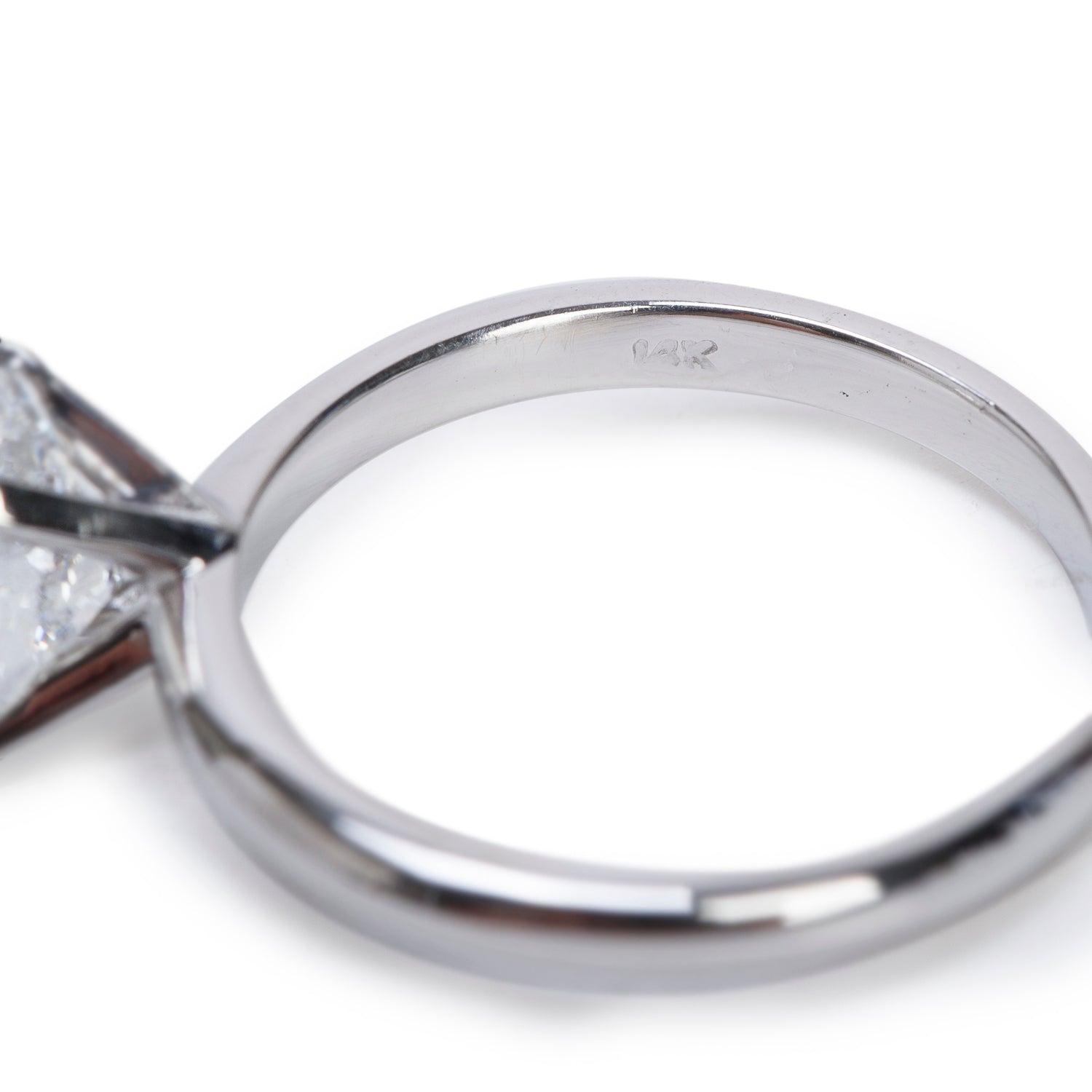 14k White Gold 1.08 ct. Oval Cut Solitaire Diamond Engagement Ring, Size 6