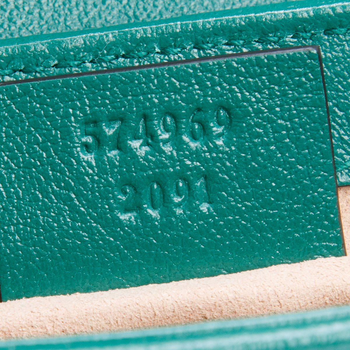 Gucci Green Azalea Calfskin Enamel Matelasse Diagonal Mini Torchon GG Marmont Shoulder Bag w/ Box