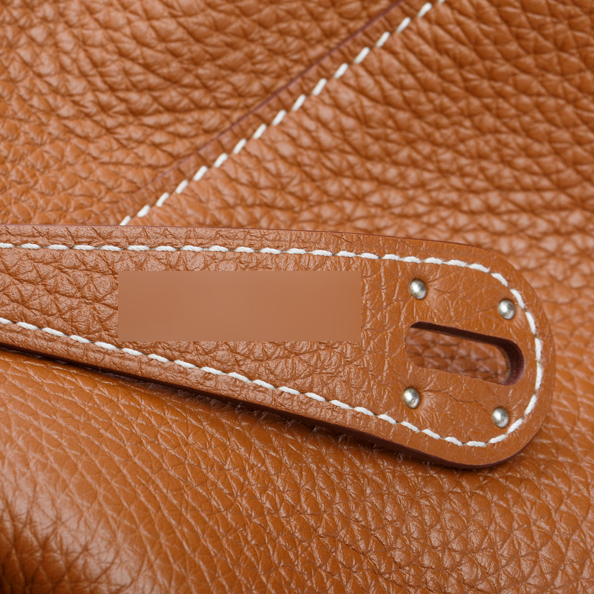 Hermes 2022 Gold Taurillon Clemence Leather Lindy 26