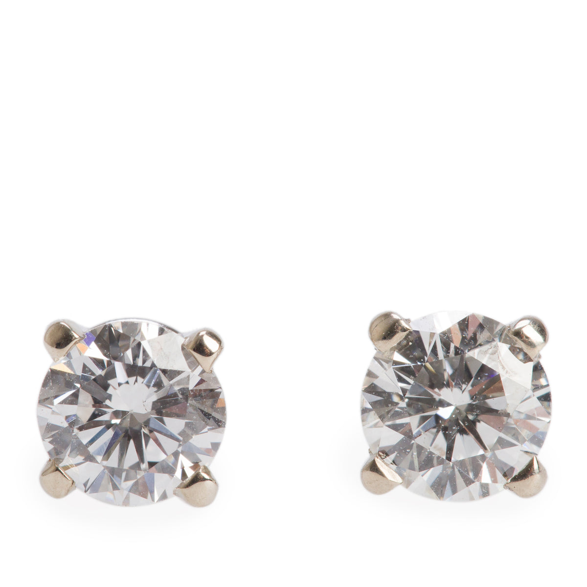 14k White Gold 1.01 tcw. Round Cut Diamond Stud Earrings