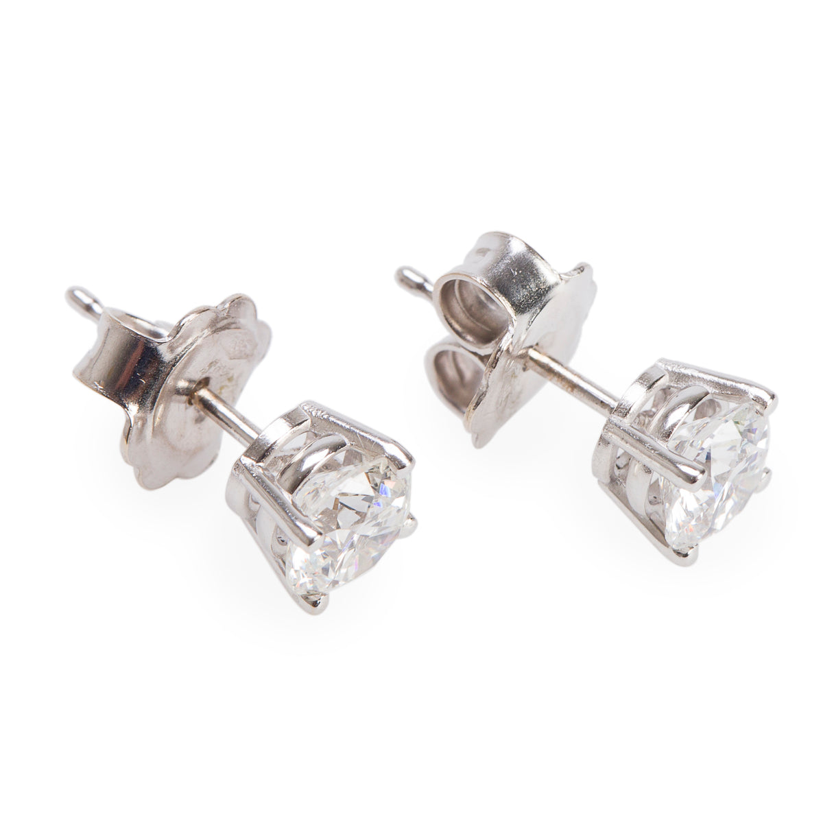 14k White Gold 1.24 tcw. Round Cut Diamond Stud Earrings