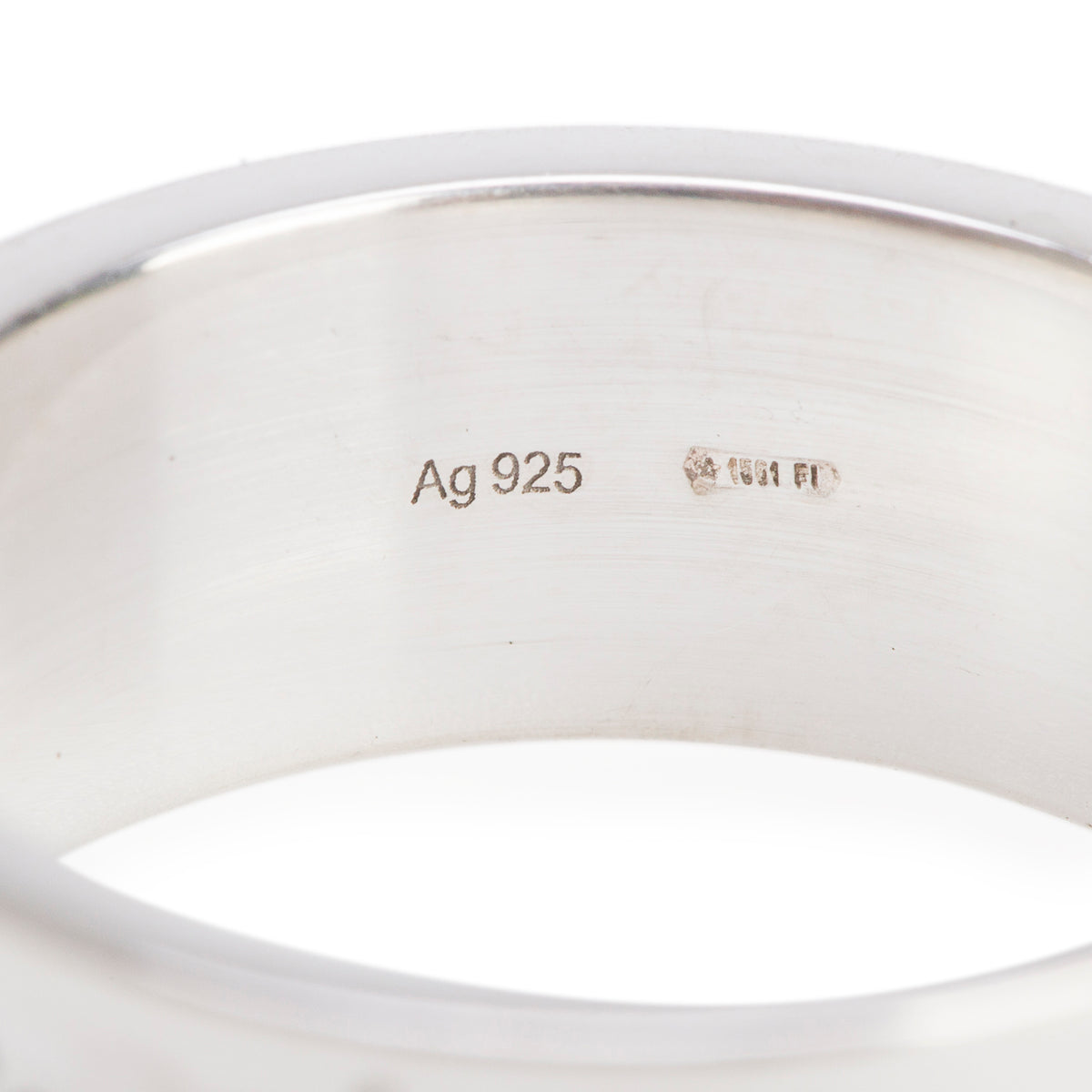 Gucci Sterling Silver Wide 9 MM Ghost Ring, Size 22 9.75